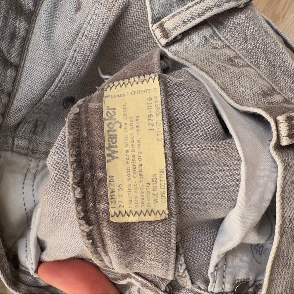 Vintage Wrangler Shorts - Picture 4 of 4